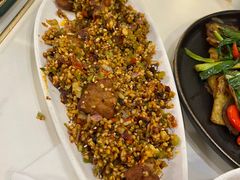 吮指蒜香小排-付掌柜在成都·热炒砂锅集(金禾店)