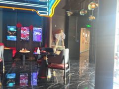 -屋有岛沉浸游戏旗舰店(中山公园店)