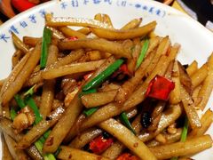 -吃饭皇帝大土家民族菜(正大广场店)