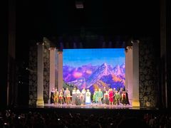 -交通银行前滩31演艺中心