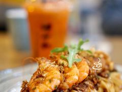 南洋大虾龙利鱼宽面-HELLO 27 意面·沙拉·帕尼尼