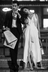 街拍风-巴黎婚纱摄影工作室