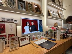 -海马体照相馆(成都来福士广场店)