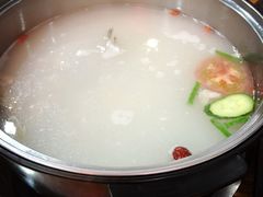-风情丽江斑鱼火锅(孙家沟西南路80号店)