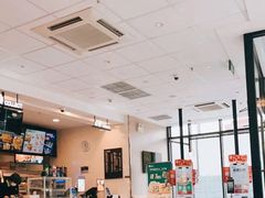 -德克士(安新百隆购物店)