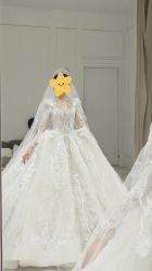 -Renee芮亦婚纱(原丽莎)