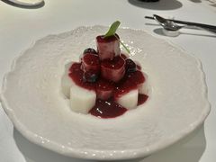 蓝莓山药-南麓·浙里(外滩店)