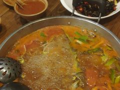 -亮欢寨酸汤鱼(沙冲路店)