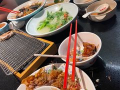 -老头儿油爆虾·知味杭州(爱琴海购物中心)