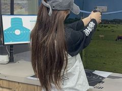 -都市枪神实弹射击俱乐部