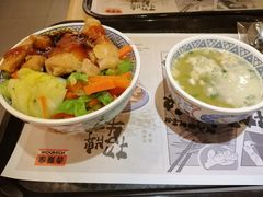 -吉野家(长沙五一广场IFS店)