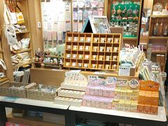 -猫的天空之城概念书店(苏州诚品店)