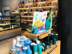 -星巴克臻选(济南恒隆店)