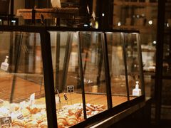 面包甜点陈列柜-81bakery(关山路店)