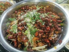 -廖哥泡椒兔(峨眉店)