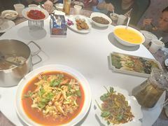 -巴特餐饮6加1音乐餐吧·新疆菜