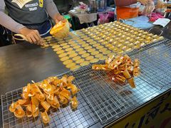 -席娜卡琳火车铁道夜市