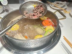 -犇鼎牛潮汕牛肉火锅(新辰里学清路店)