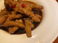 -魏铭鱼头捞饭(晋阳路店)