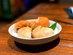 玫瑰鲜花饼-云海肴·汽锅鸡·云南菜(美罗城店)