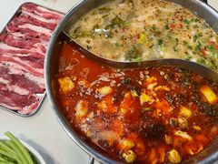 -德林酸菜鱼火锅(南丹店)