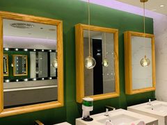 -CGV影城(滨江天街IMAX店)