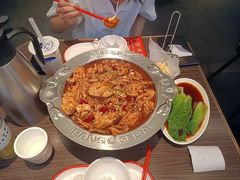 鸡爪煲-胖哥俩肉蟹煲(湖滨银泰in77店)