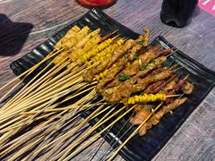 -老街烧烤大排档·地道湖北菜·龙虾馆(汉口火车站店)