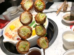 烤大肠裹大葱-三人行骨头王火锅(长寿店)