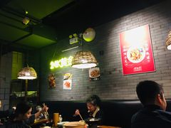 大堂-湘里乡亲甲王二老店