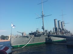 -阿芙乐尔号巡洋舰