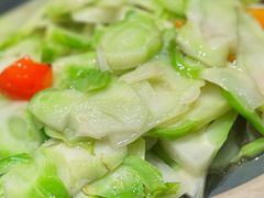 清炒嫩儿菜-云海肴·汽锅鸡·云南菜(美罗城店)