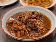 东北小鸡炖蘑菇-东北农家小院(定西路店)