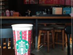 -星巴克(西安曲江银泰店)