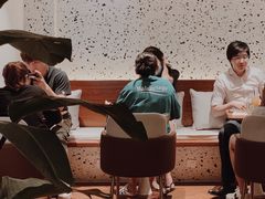 -Line 咖啡(石厦花园店)