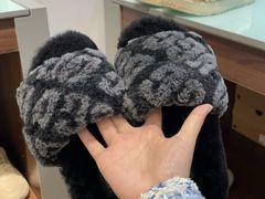-百年港湾奥特莱斯(香炉礁店)