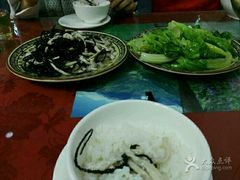 -乡土特色.冷锅鱼.牦牛肉汤锅