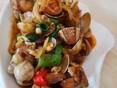 -覃记海鲜美食餐厅