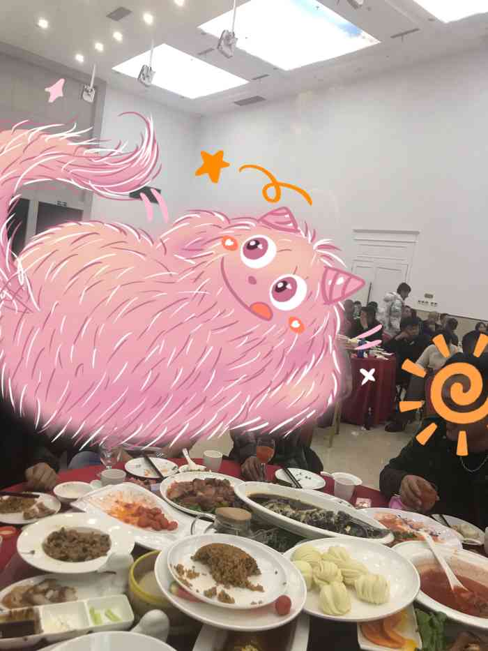 北格湾宴会酒店餐厅-"酒店挺大的,餐厅楼上楼下走着感觉挺远.这.