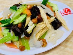 特色素什锦-赵奶奶水饺锅贴小酒馆(丁字沽店)