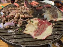 -金三顺韩式炭火烤肉店(中华路店)