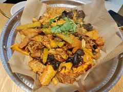 -红渡小香·牛肉麻辣香锅(车站南路店)