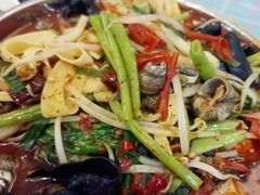 -红鼻子桂林米粉(金唐新光界店)