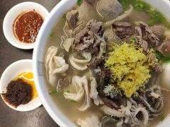 -潮镇老尾牛杂(环城西路店)