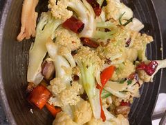 -万重锦·人文川菜馆(骡马市店)