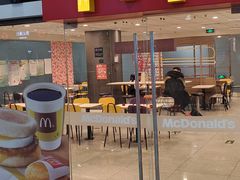 门面-麦当劳(火车北站餐厅)