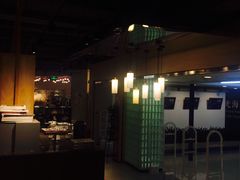 -光海书局(南京东路第一百货店)