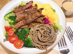 牛肉沙拉-果铺