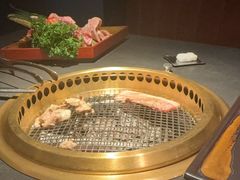 -铭牛烧肉·和牛海鲜自助(高新月牙湖店)