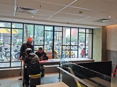 -麦当劳(静安寺店)